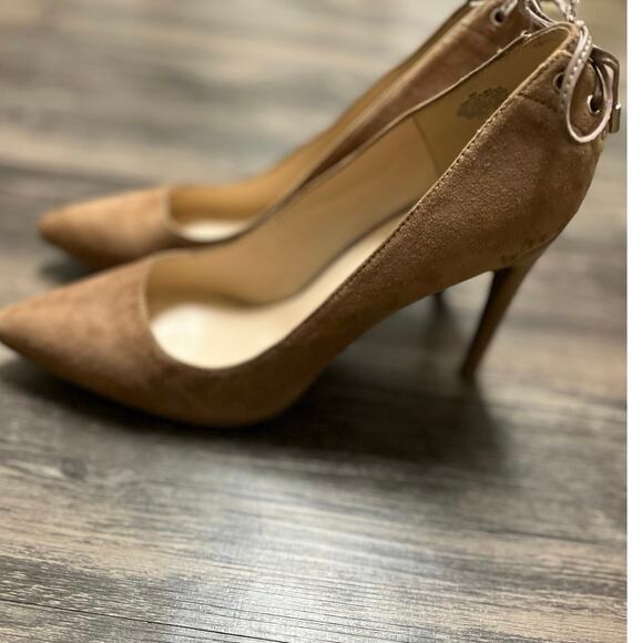 Nine West Zulma Taupe Suede 4” Heels Women’s Size 8M Lace-Up Back Stiletto Pumps - Picture 2 of 7